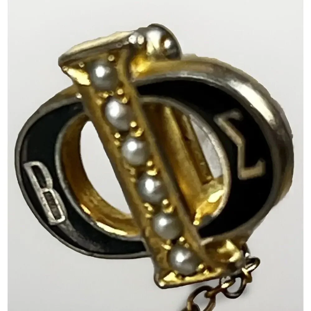 Golden BETA SIGMA PI Pearl Torch Preceptor- Gold Plate Gavel Sorority Pin - VTG